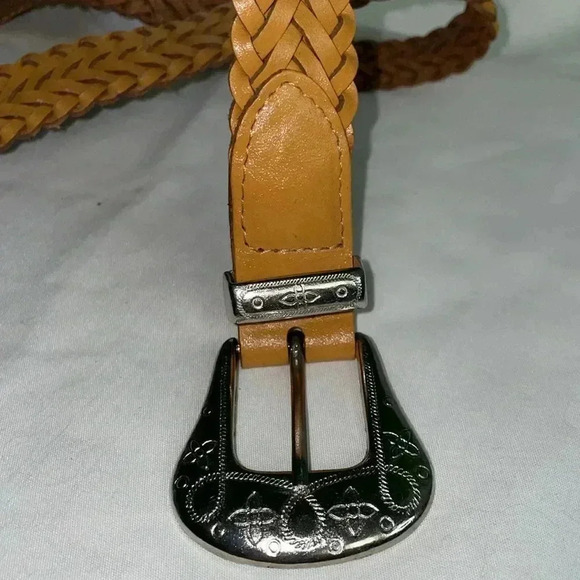 Braided Tan Belt- Small/Medium - Picture 2 of 5